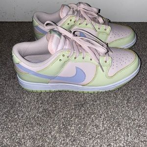Women’s dunks - still have box